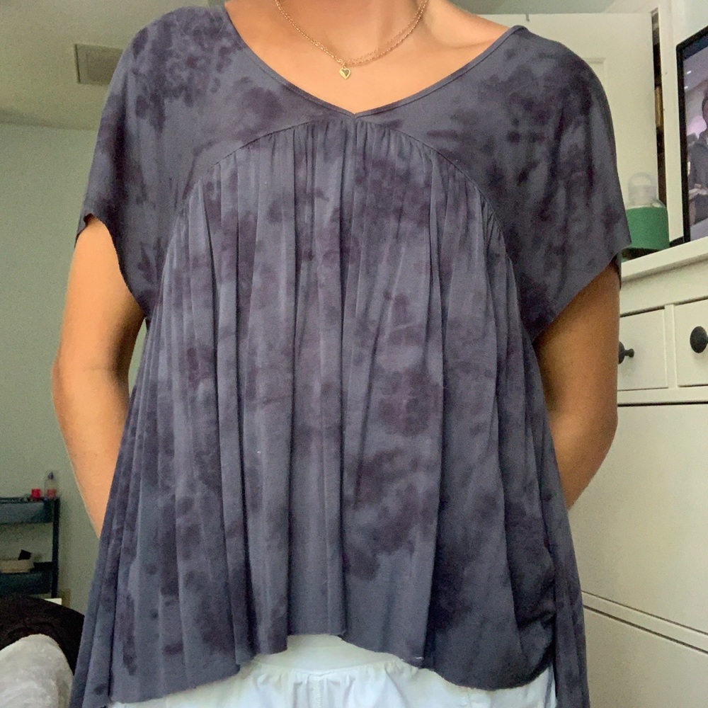 American Eagle Tie-dye Short Sleeve Blouse